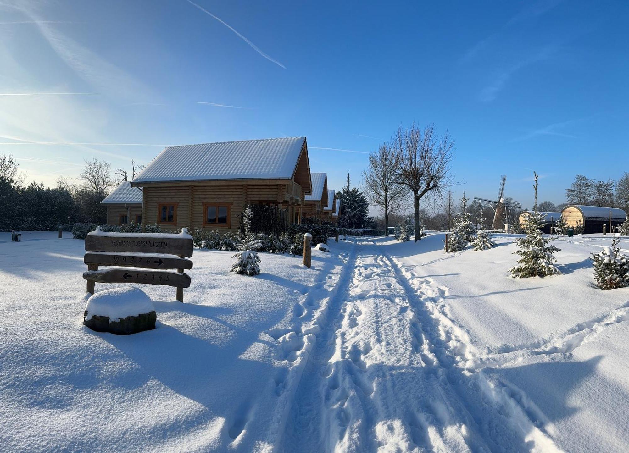 Boomstamhuis High Chaparral Oirsbeek ภายนอก รูปภาพ